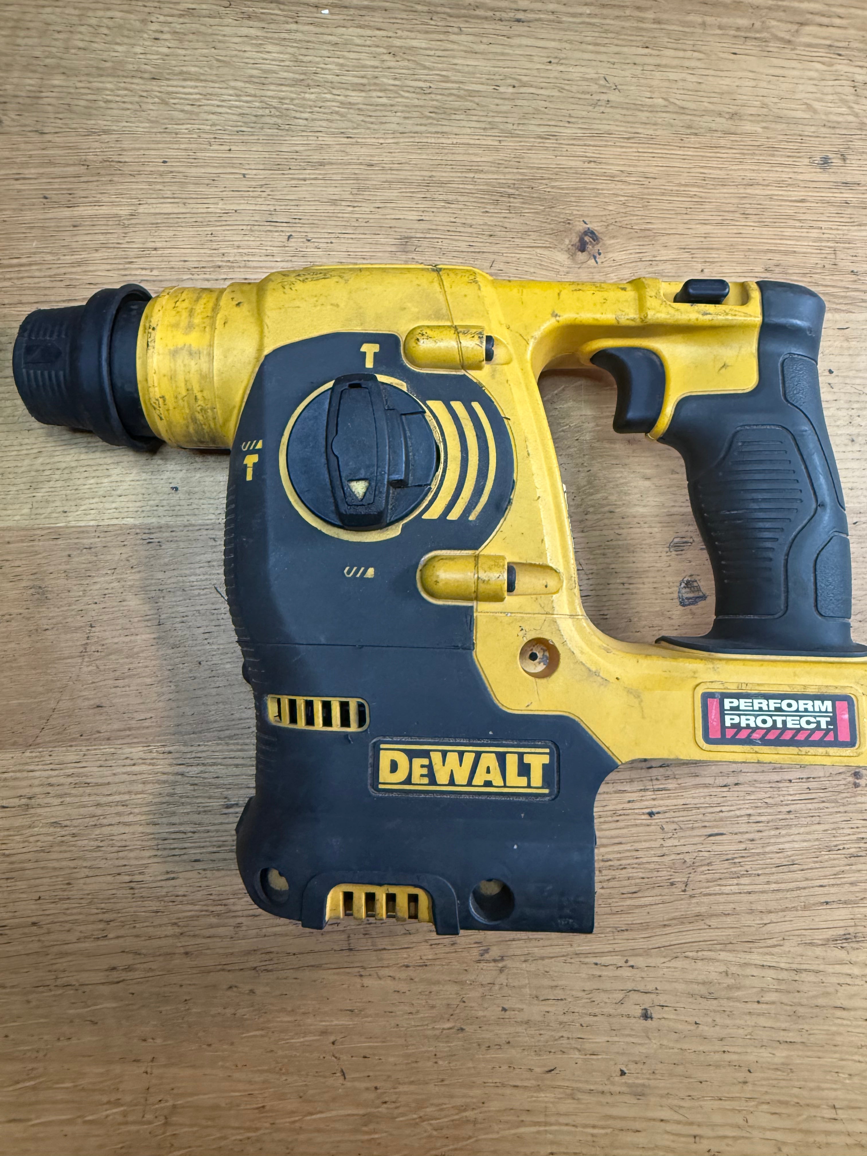 Dewalt DCH253 SDS Drill